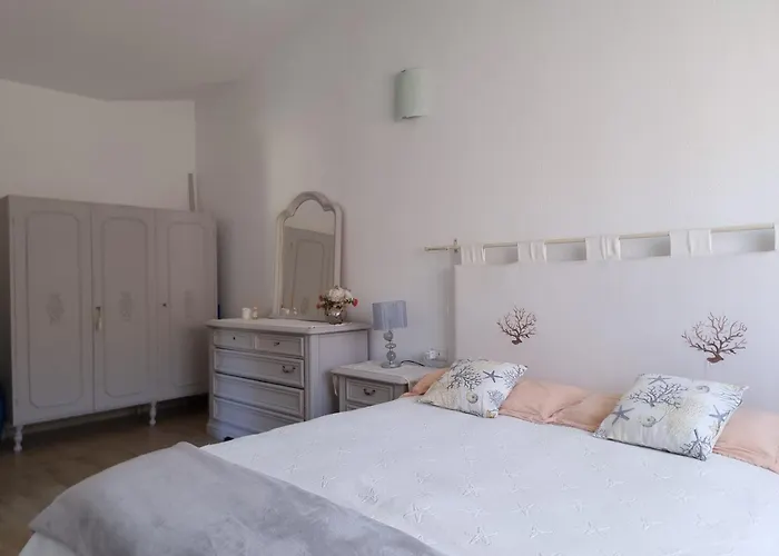 Residenze Di Via Magnolie بورتو أوتيولو