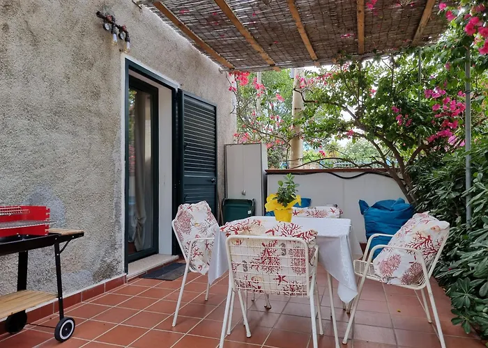 Residenze Di Via Magnolie Nyaraló Porto Ottiolu